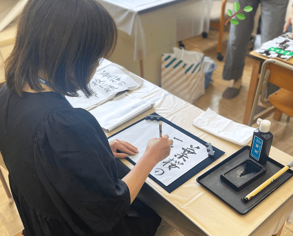 季節の課題に取り組む受講生